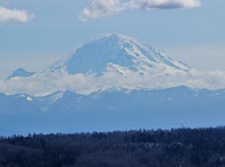 7126 S 130th St, Seattle, WA 98178