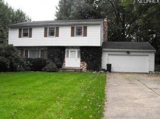1992 Rosewood Dr, Kent, OH 44240