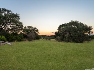 13 Wainright Rd, Boerne, TX 78006