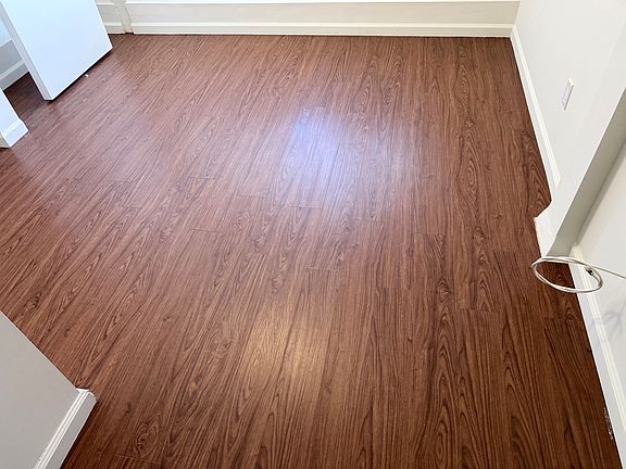 5th image of 356 Higate Dr