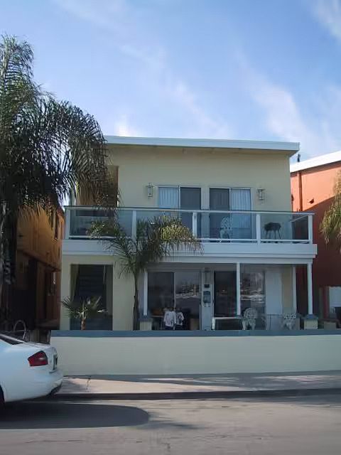 1st image of 117 Bay Shore Ave #A
