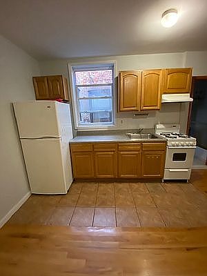 2nd image of 31-22 34th St #2R