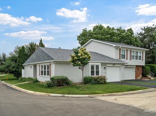 427 Raphael Cir, Bolingbrook, IL 60440