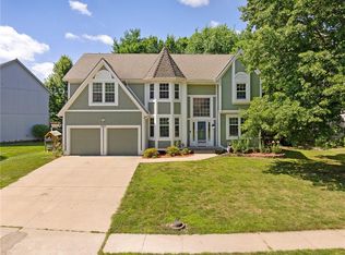 11417 W 117th Ter, Overland Park, KS 66210