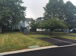 100 Kelso Ct, Chalfont, PA 18914