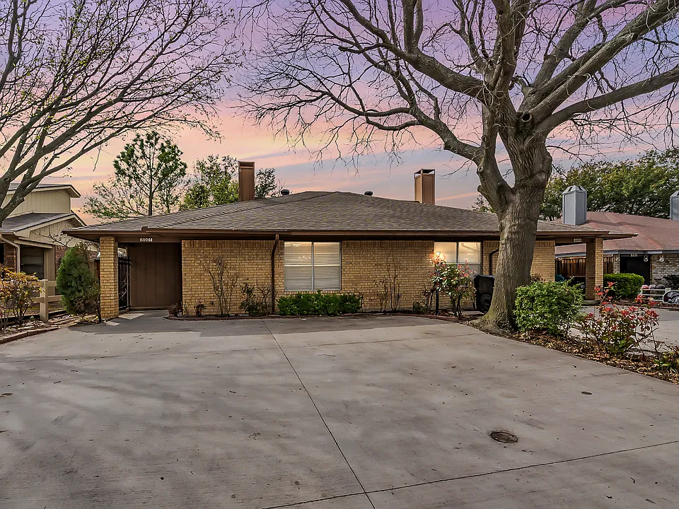 8901 Thompson Cir