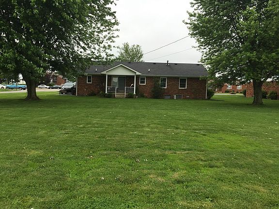 4th image of 213 Plainview St