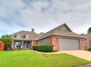 9535 S College Ct, Tulsa, OK 74137