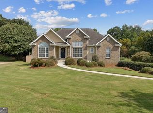 8885 Vanns Tavern Rd, Gainesville, GA 30506