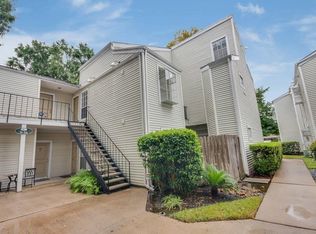 9809 Richmond Ave UNIT C16, Houston, TX 77042