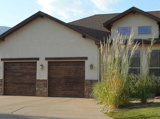 38 Mesa Vista Pl, Parachute, CO 81635