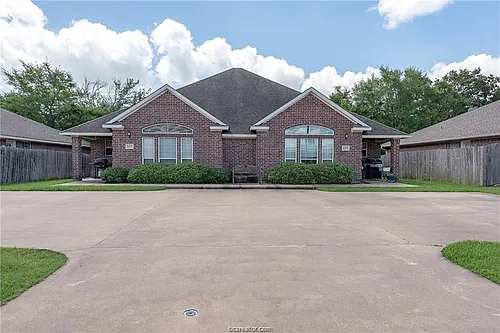Floor plan 1433 Western Oaks