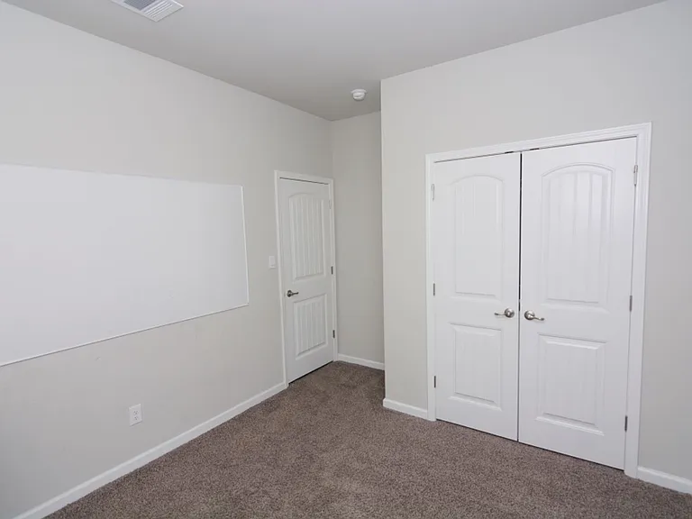 6720 Tiger Pointe Dr — Photo 10