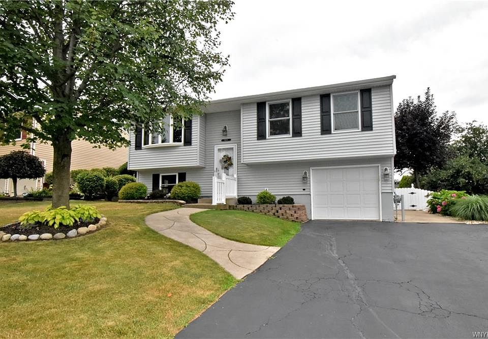 1st image of 6838 Nettle Creek Dr