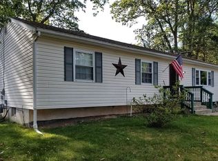 13 Leland St, Browns Mills, NJ 08015