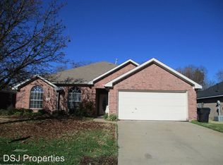 117 Vassar St, Forney, TX 75126