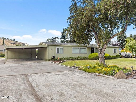 2nd image of 20 Falcon Crest Way