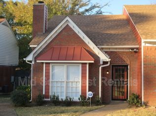 5806 S Sunny Morning Dr, Memphis, TN 38141