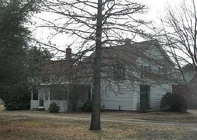 4th image of 28 West St
