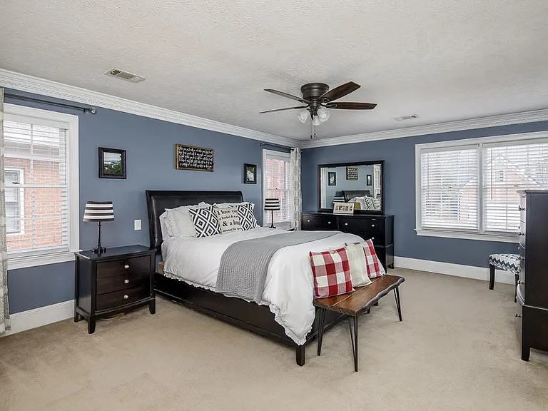 1740 Wilsons Crossing Dr — Photo 21