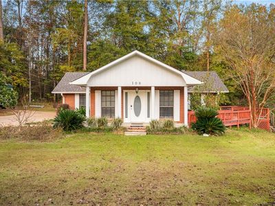 108 E Hampton Dr, Pineville, LA, 71360