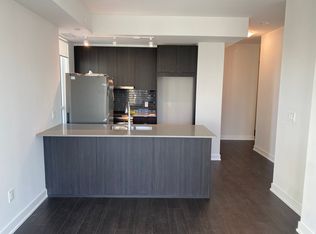 4130 Parkside Village Dr #1404, Mississauga, ON L5B 0L7