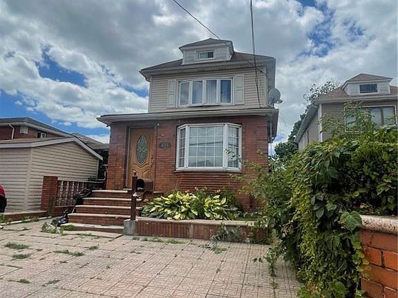 3rd image of 4314 Flatlands Ave