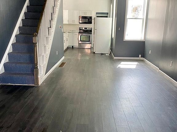 2nd image of 4509 N Gratz St