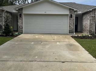 28 Roserita Pl, Mary Esther, FL 32569