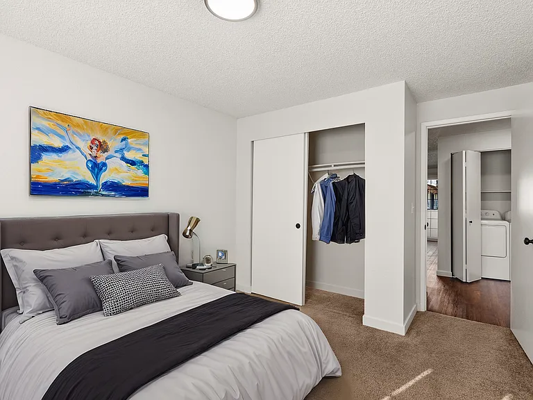 Experience tranquility in this carefully designed bedroom, your perfect personal retreat. Experience tranquility in this carefully designed bedroom, your perfect personal retreat.