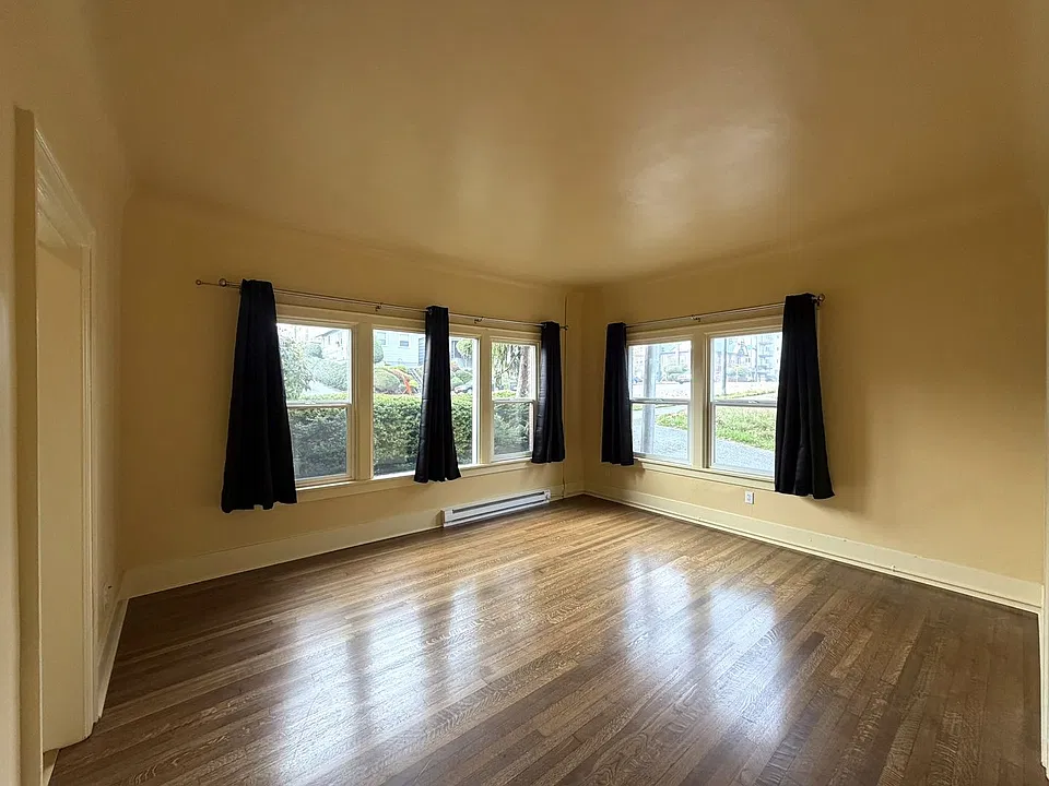 Belmont - 13 Unit