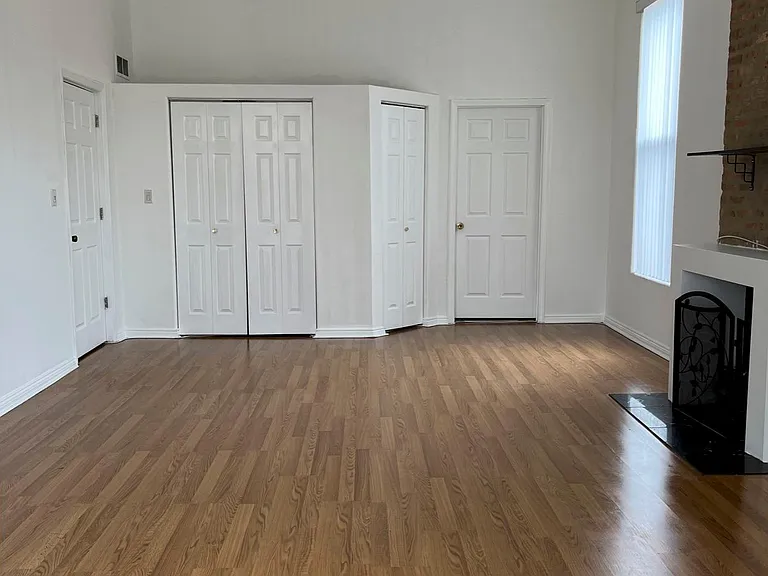 2200 W Monroe St #3 — Photo 7