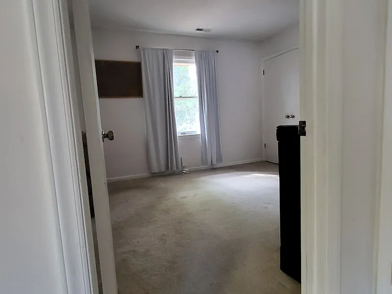 108 Pleasant Dr #B — Photo 8