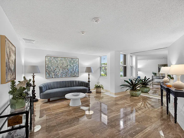 2600 N Flagler Dr #911 — Photo 60