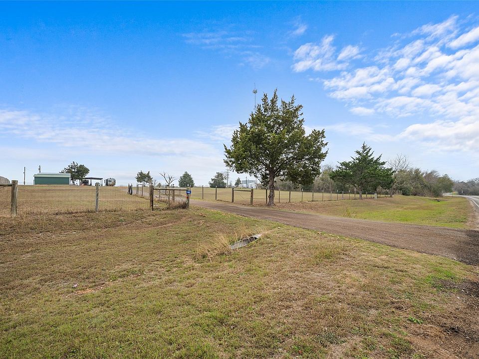 1st image of 964 E Fm 389