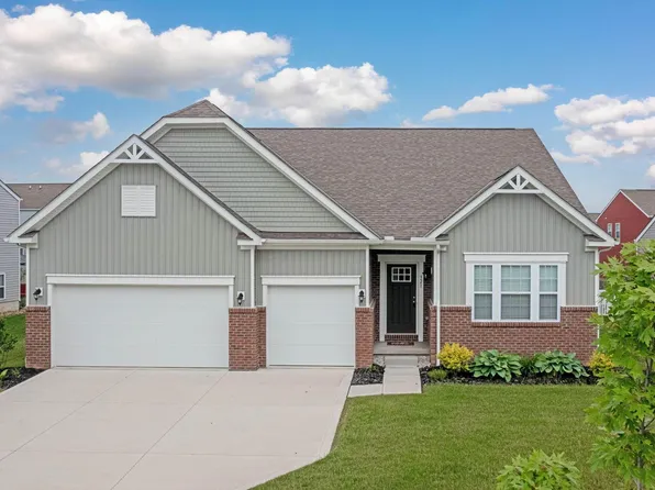 321 Green Acres Dr, Johnstown, OH 43031