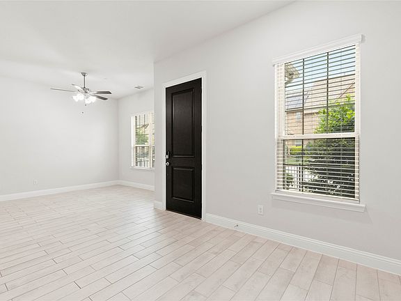 2nd image of 6228 Blythe Dr