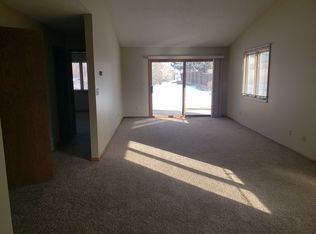 2508 S Lockwood Pl, Sioux Falls, SD 57105