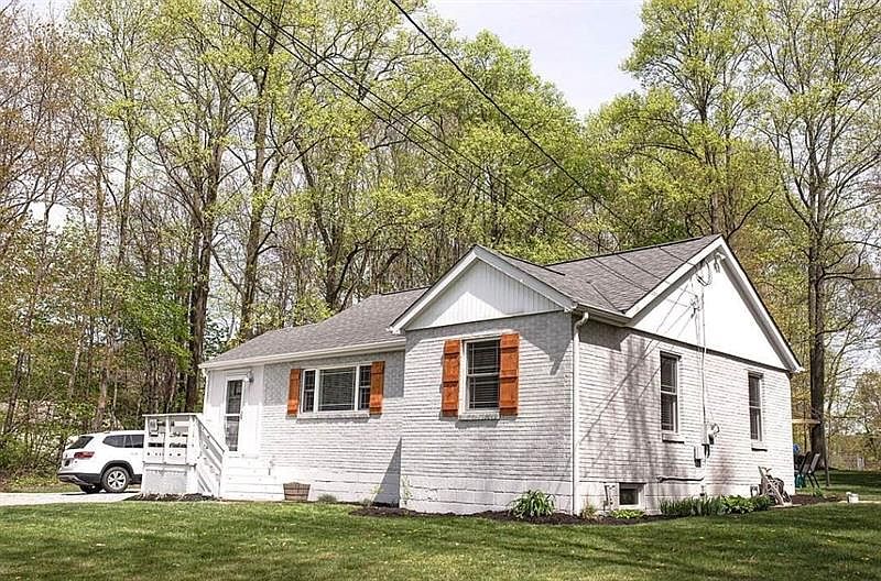 708 Donohoe Rd, Latrobe, PA 15650 Zillow