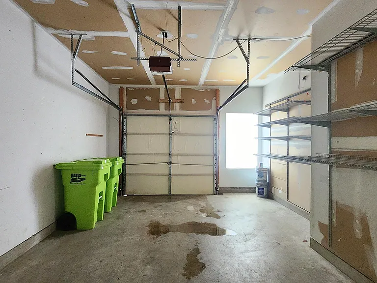 7719 Sullivan Cir — Photo 29