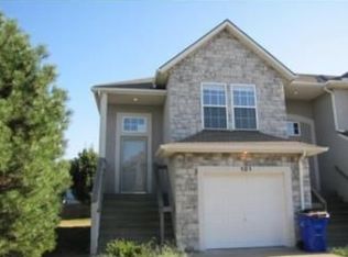 1121 N Mart Way Dr #101, Olathe, KS 66061