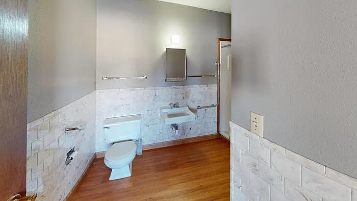 1 bed, 1.0 bath, $650 — Photo 3