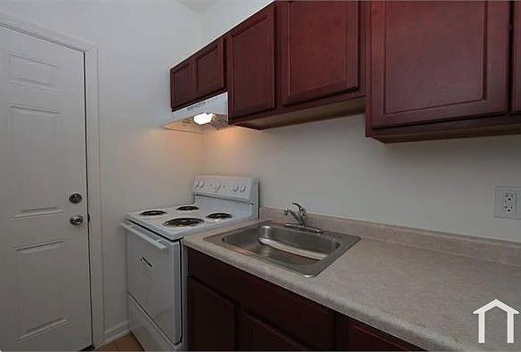 1st image of 3306 Clifton Ave APT 5