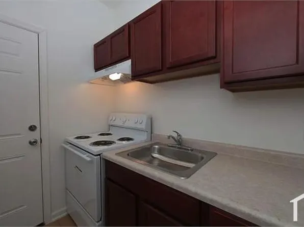 3306 Clifton Ave, Baltimore, MD