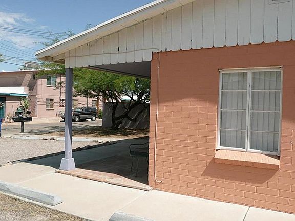 5th image of 944 N Palo Verde Blvd #1