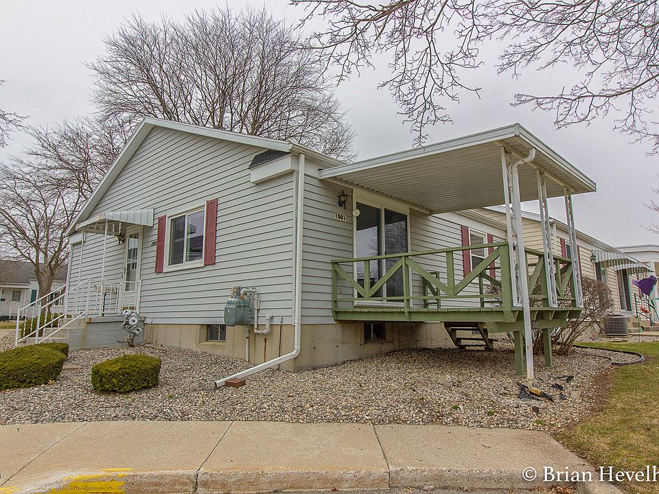 1st image of 1001 Village Ln #1001