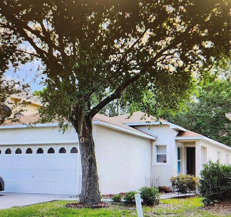 1st image of 2453 Silvermoss Dr
