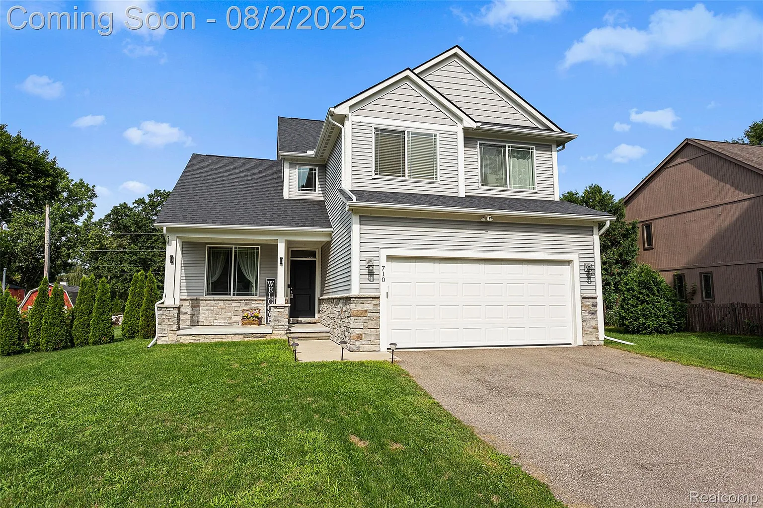 710 Pine Tree Rd photo 1