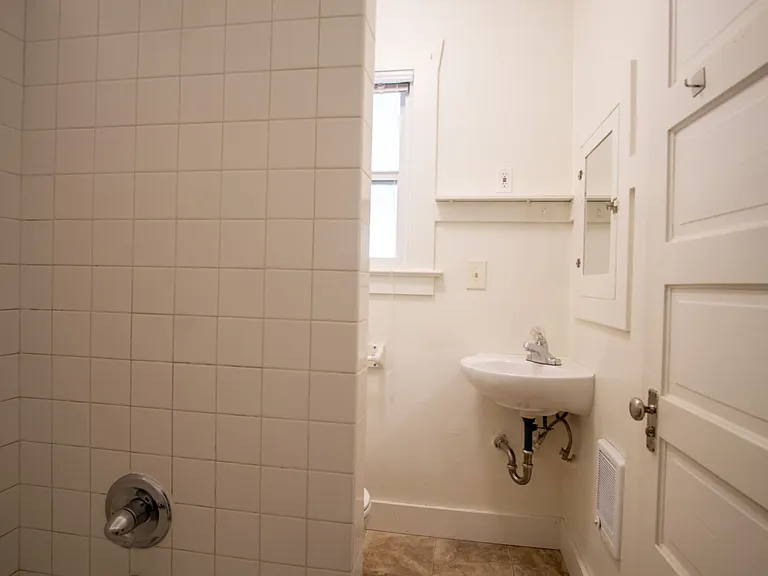 1514 NE 14th Ave #3 — Photo 17