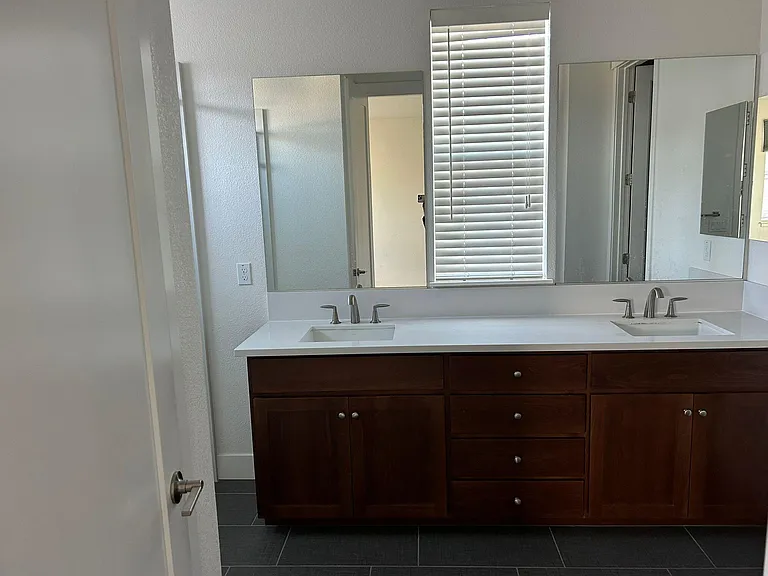 37435 Bay Crest Rd — Photo 13